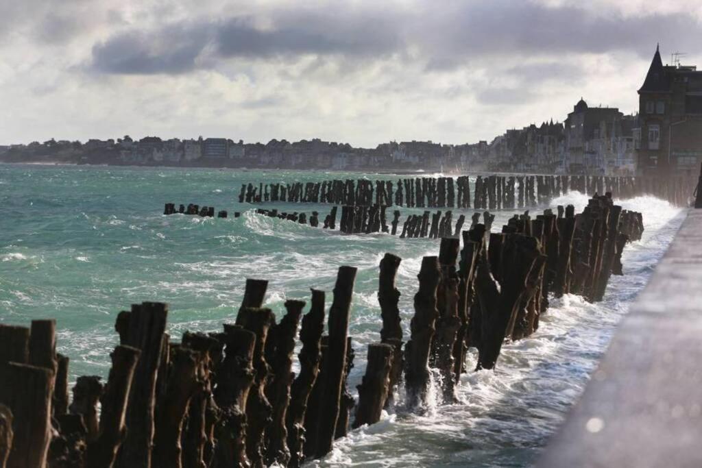 Le Plongeoir De Bon-Secours Daire Saint-Malo Dış mekan fotoğraf